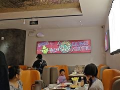 -黄记煌三汁焖锅(新佳丽江汉路店)