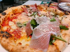 四季披萨-BOTTEGA意库(中骏世界城店)