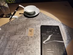 -穹六人间 people 6(岳阳路店)