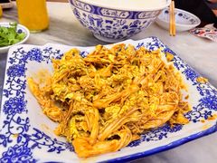 -海碗居老北京炸酱面(增光路店)