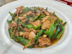 -黄泥岗·地道湖北菜(奥特莱斯店)