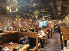 大堂-小俩口烧烤东北菜(双井店)