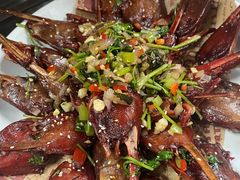 -头上红煨盐鸡·非遗院子餐厅