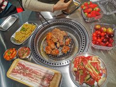 -马路牙子烧烤音乐酒馆(望京店)