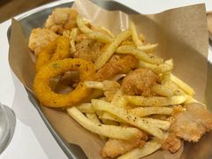 -滚猫咖啡·猫咖·猫友好撸猫(未来城店)