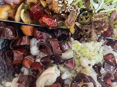 -小鱼小牛·鱼牛干锅·脆鱼火锅(世欧广场店)