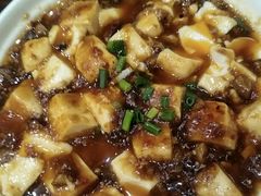 -春天里·老街坊餐厅(港隆广场店)