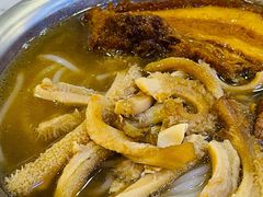 -肥佬良扣肉粉面店(梧州总店)