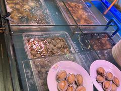 -领鲜活海鲜榴莲自助火锅(东门店)