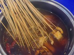 -马路边边串串香(苗栗路店)