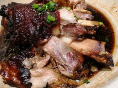 -老码头黑皮肘子锅包肉(赣水路店)