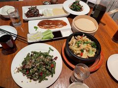 -京尊烤鸭店JINGZUN(春秀路店)