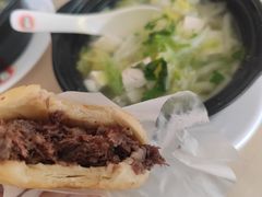 -闫家驴肉老店(华电一校店)