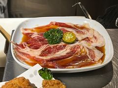 月见伊比利猪-Uncle Shawn大叔烧肉餐酒馆