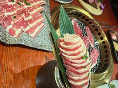 -喜牛烧肉酒场·黑金店(威高广场店)