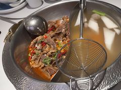 -左庭右院鲜牛肉火锅(金山万达店)