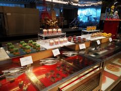 -圣丰索菲特·2 On 988 Café 自助餐厅