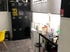 -汗水空间私教健身连锁(SM广场店)