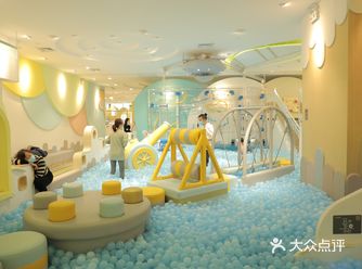 本来是和老婆带孩子出来买衣服的，逛着逛着就看到了这家