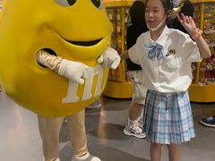 -m豆巧克力世界(上海世茂广场店)