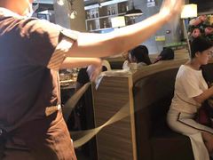 -黄记煌三汁焖锅(渝北金港国际店)
