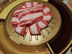 -猪啊牛呀羊啊铜盘烤肉(正大广场店)