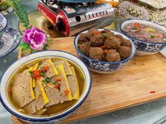 -马尔龙新疆饭店·清真(瑞景店)