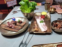 -轻烧烤肉(光谷步行街店)