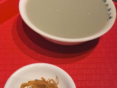 -护国寺小吃店(红莲南路店)