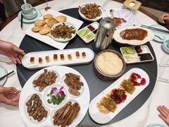 -梅利汴京烤鸭•开封豫菜地标店(东司门店)