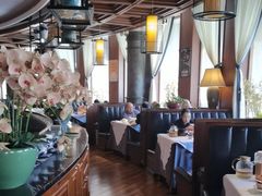 -八府香鸭·啫啫煲(华山路店)