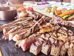 -东西风牛排馆周末烧烤自助(首都机场希尔顿店)