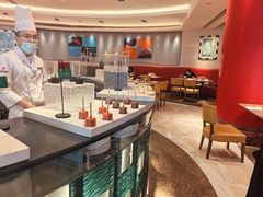 -咖啡苑自助餐厅·中国大饭店