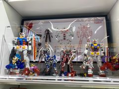 -泡泡玛特POPMART(上海环球港店)