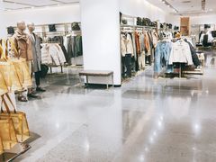 -URBAN REVIVO(济南世茂广场店)