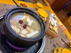 -田村·石锅藏香鸡(八廓街店)