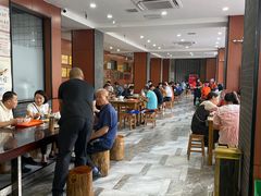 大堂-吾穆勒蓬灰牛肉面·清真(北滨河中路店)