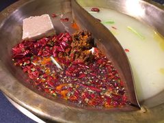 -沸炉重庆老火锅(军事博物馆店)