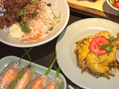 -大头虾越式风味餐厅(光明广场店)