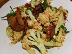 桂林土腊肉炒花菜-桂小厨广西菜(桂林万象城店)