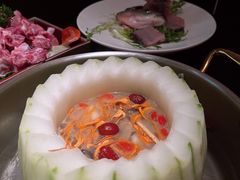 -得意咚瓜·顺德鱼生·冬瓜火锅(深圳首店)