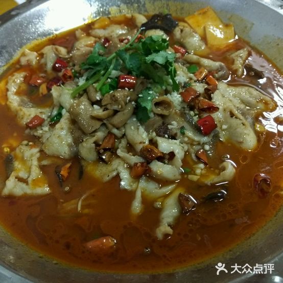 重庆肥肠鱼(江南摩尔店)