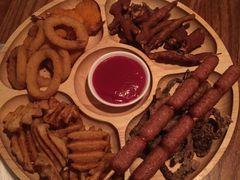 小吃拼盘-宝莱纳啤酒花园餐厅PAULANER BRAUHAUS Nanjing(广州路店)
