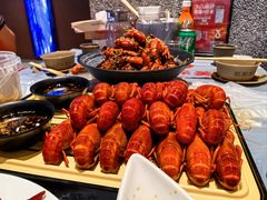 -肥肥虾庄·金牌油焖大虾(杨园滨江时代walk店)