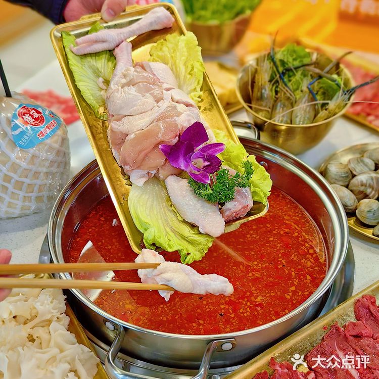 秒穿海南丨吃10086次都不腻的糟粕醋火锅
