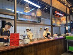 -丽丽三鲜螺蛳粉(田林路店)