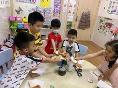 -i2青少儿英语(爱加星悦荟店)