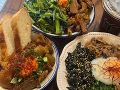 -CowCow其其·牛杂咖啡公司(六运店)