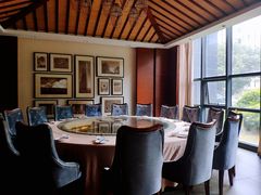 包厢-鸿一饭店(隐秀路店)