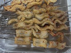 -亨利烧烤(理想山店)